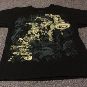 Captain America t-shirt